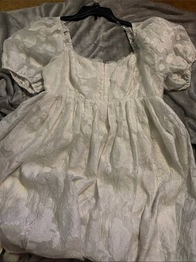 Altar'd State White Textured Puff-Sleeve Jacquard Dress